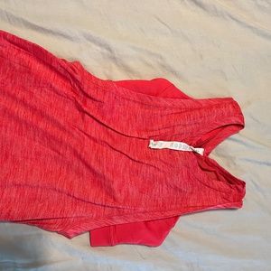 Lululemon tank top